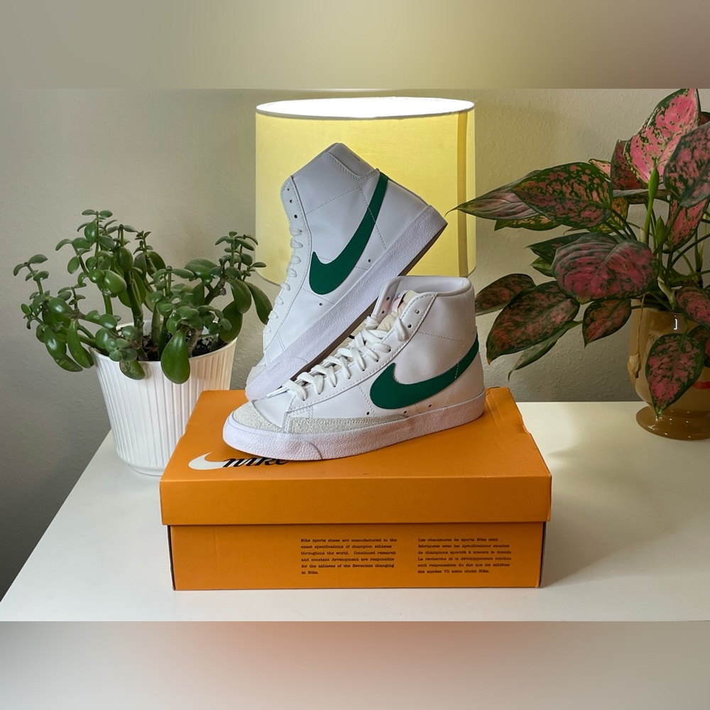Women’s Nike Blazer